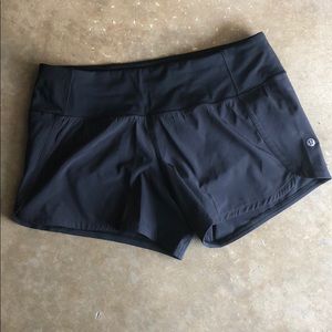 NWOT NEVER WORN Lululemon Speed Up Shorts in Black